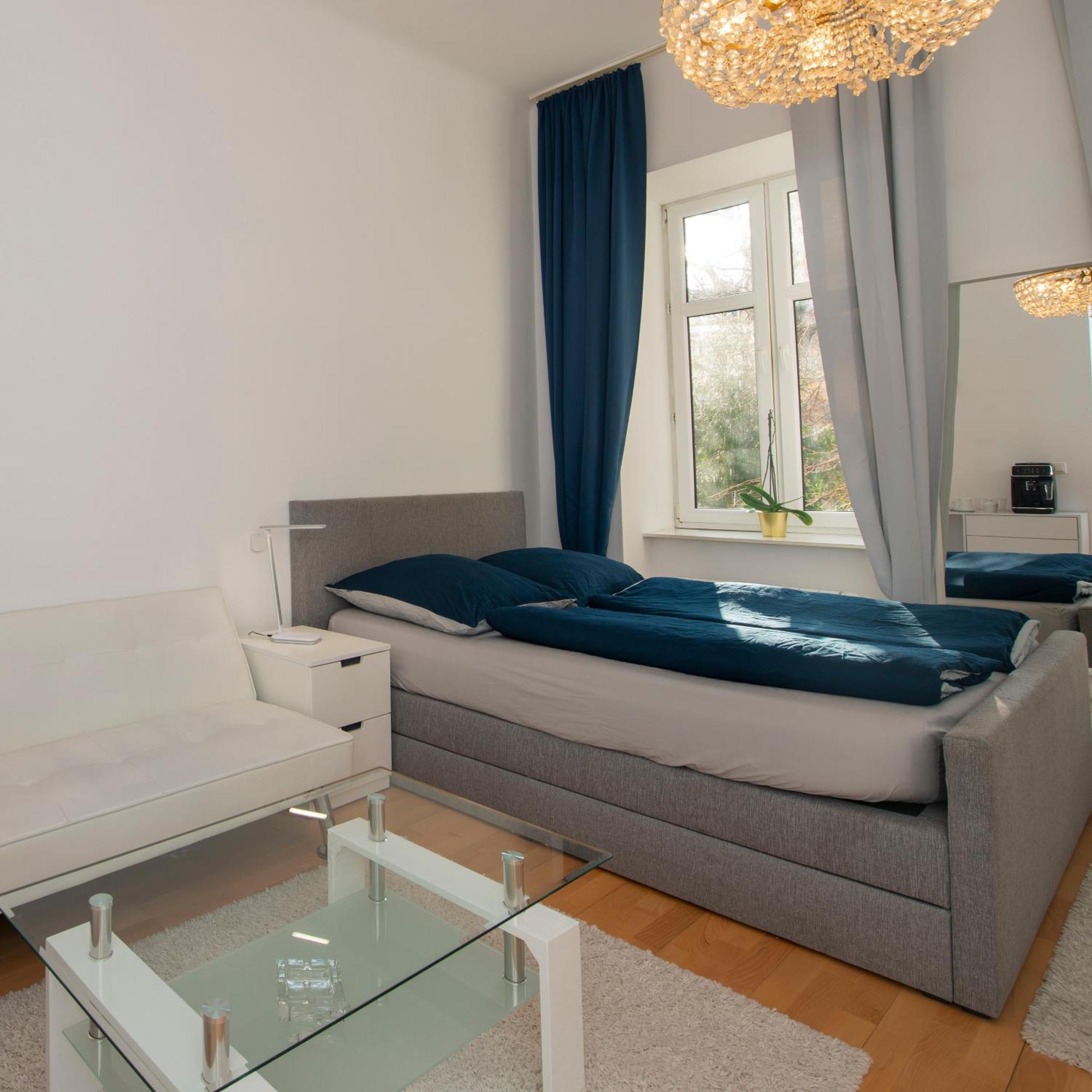 Home Suites Home Виена Екстериор снимка